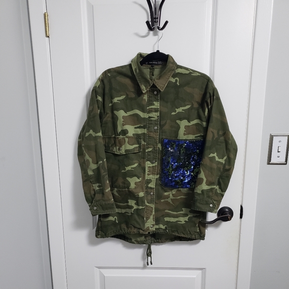 ZARA Camo Sequin Beaded Birds Jacket - Picture 4 of 16